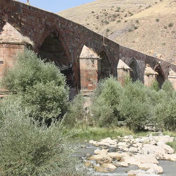 Çobandede Bridge