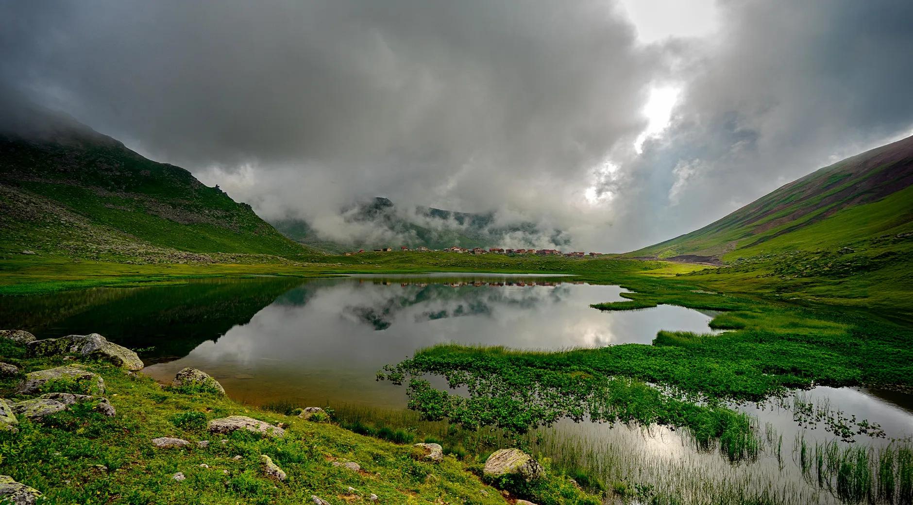 Glacial Lakes's image