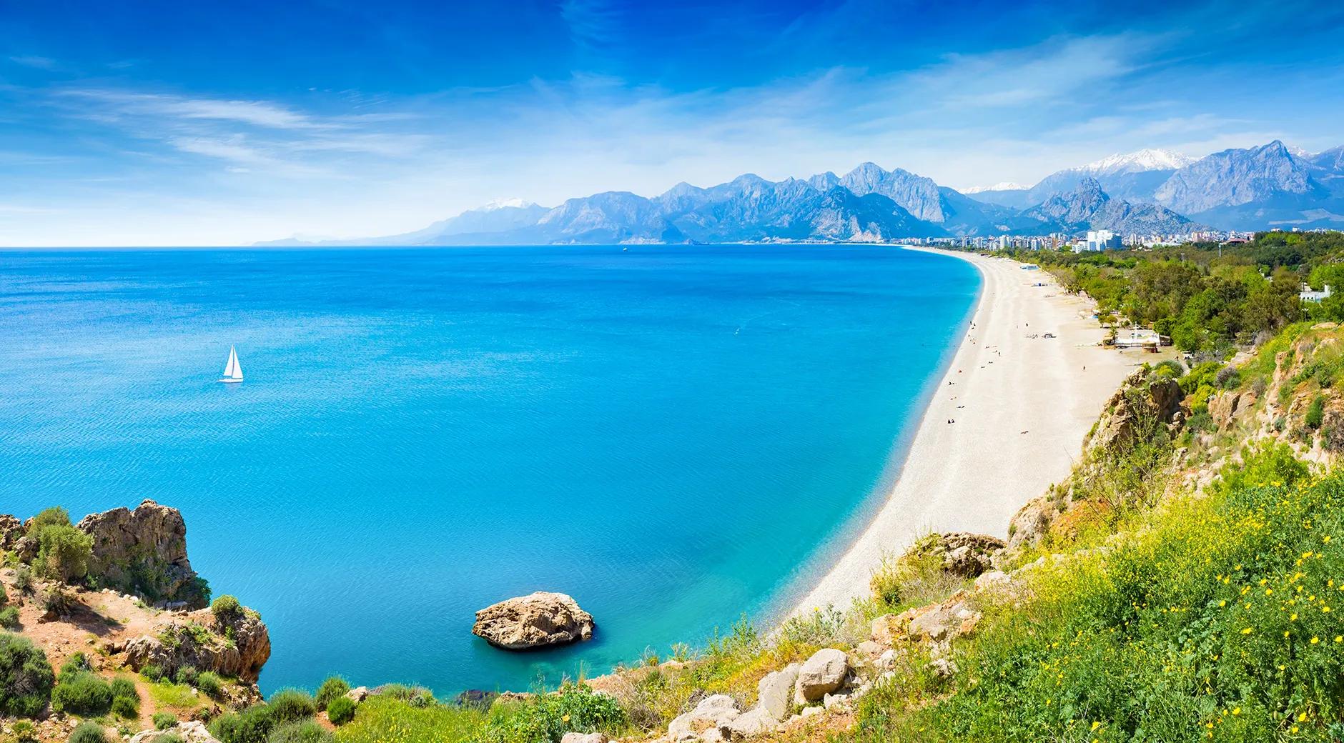 Discover the Gulf of Antalya: A Treasure Trove of Tranquillity, History, and Culture! banner image