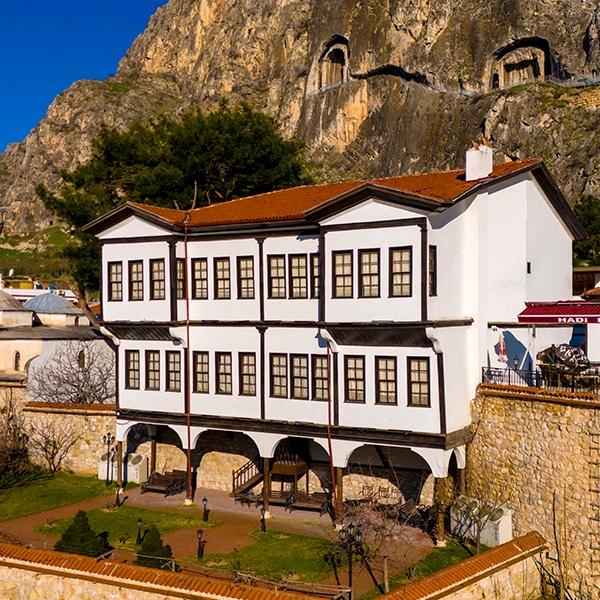 Hazeranlar Mansion