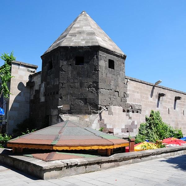 Avgunlu Madrasa