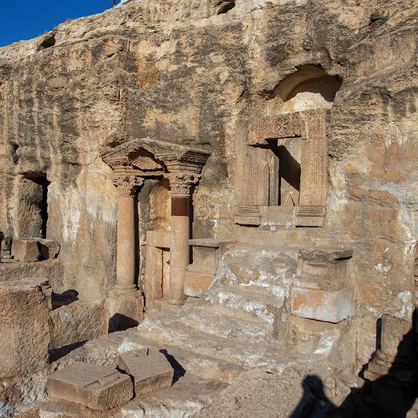 Kızılkoyun Necropolis