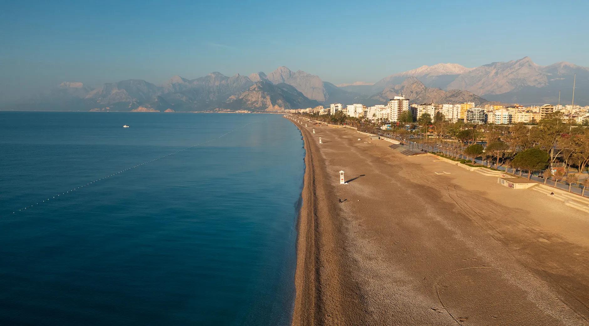 Konyaaltı Beach's image