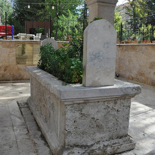 Kurtboğan Tomb