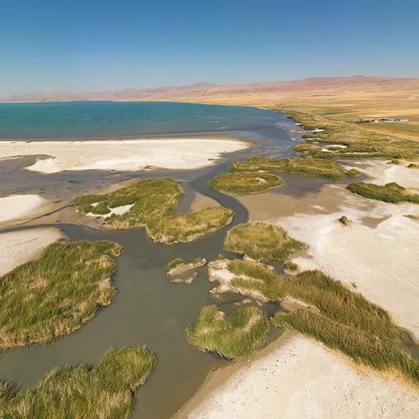 Keşiş Lake (Erçek Lake)