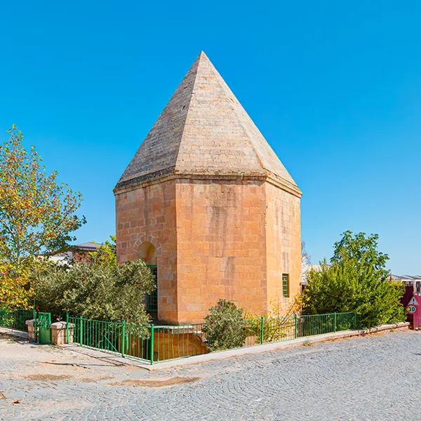 Mansur Baba Tomb