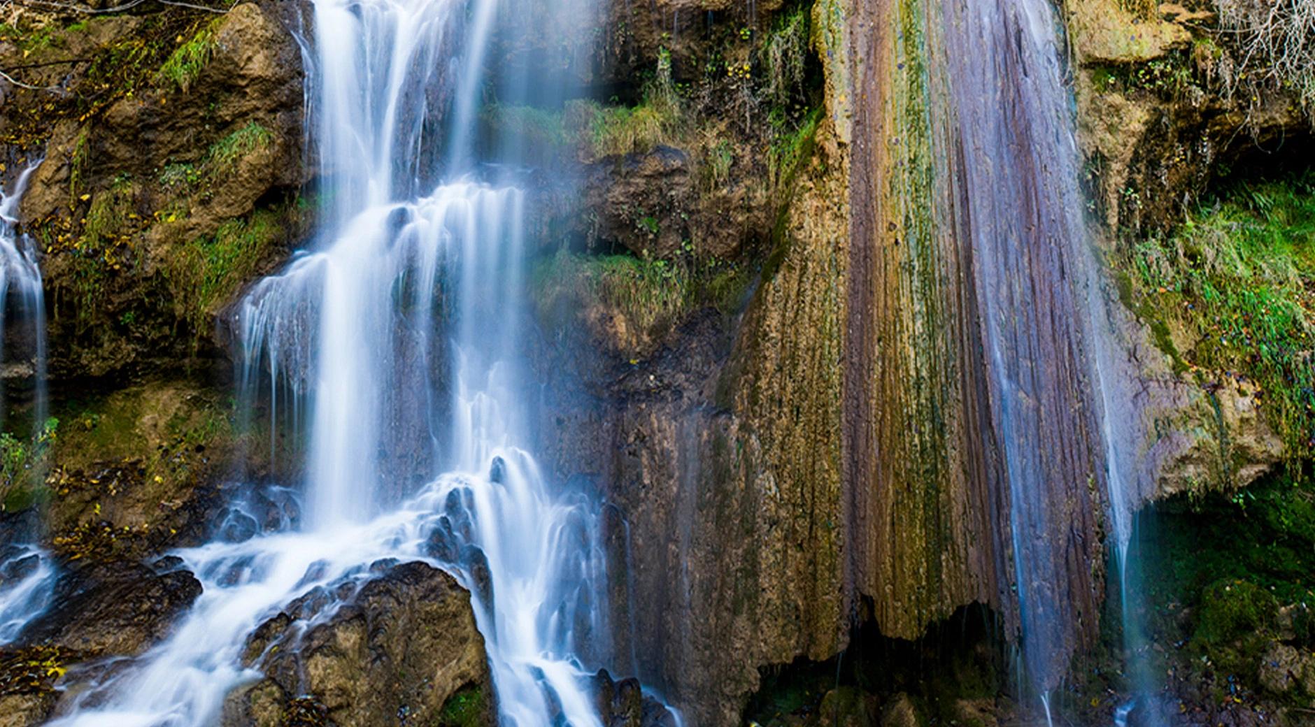 Munamak Waterfall's image