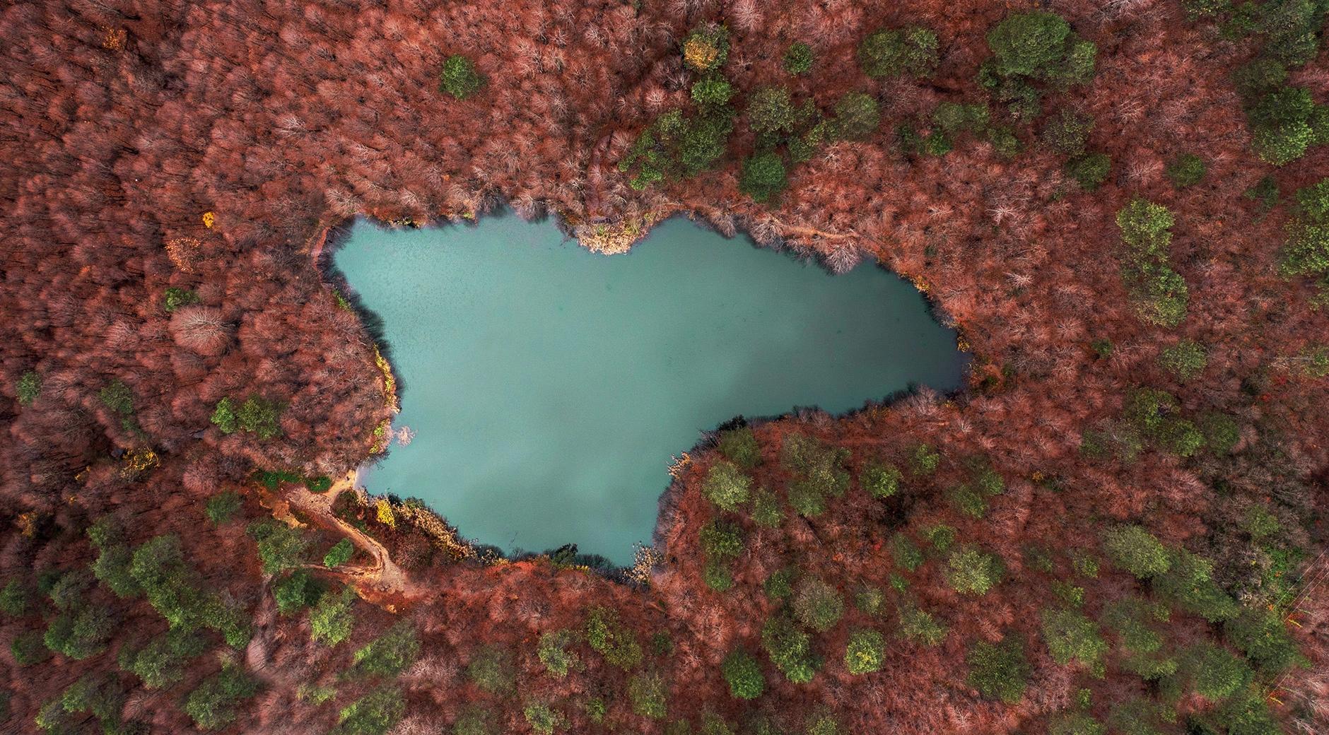 Dipsiz Lake's image