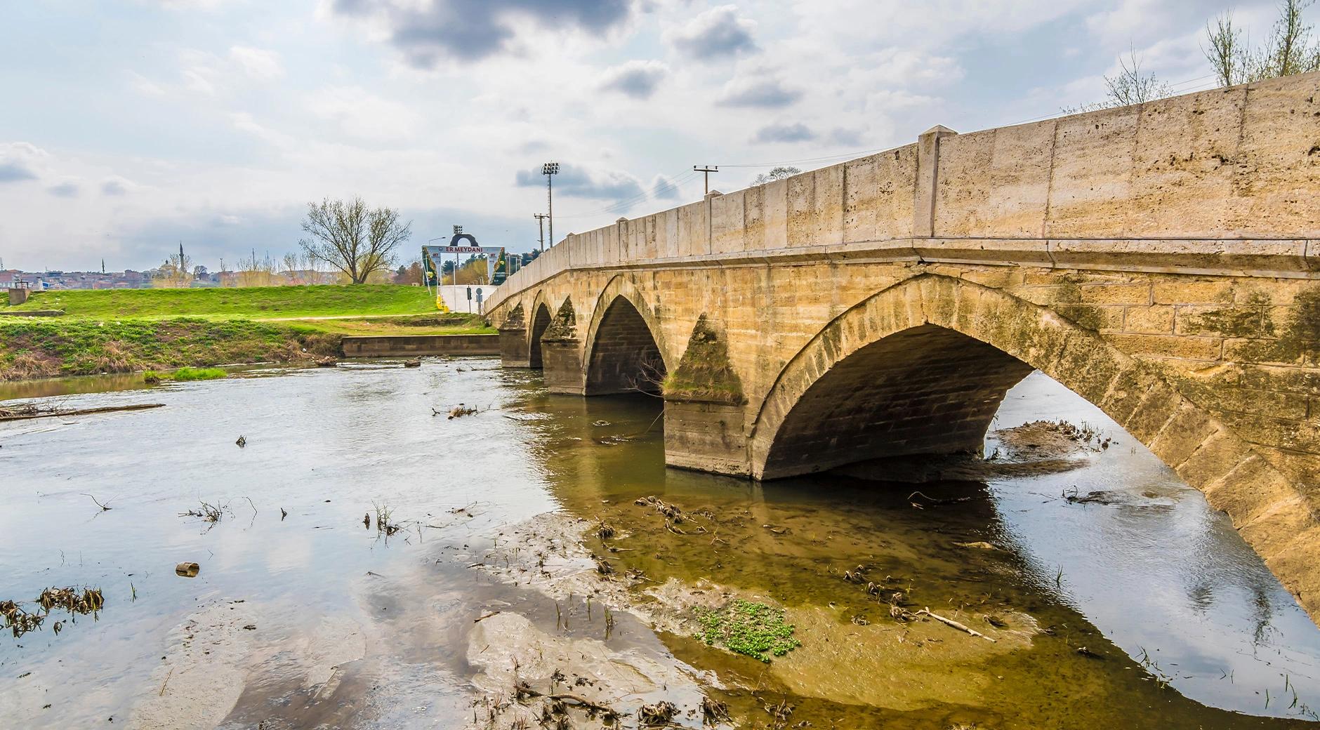 Saraçhane Bridge's image