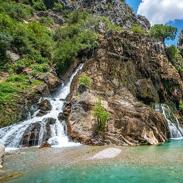 Uçansu Waterfalls