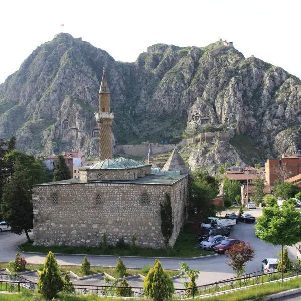 Burmalı Minaret Mosque and Tomb