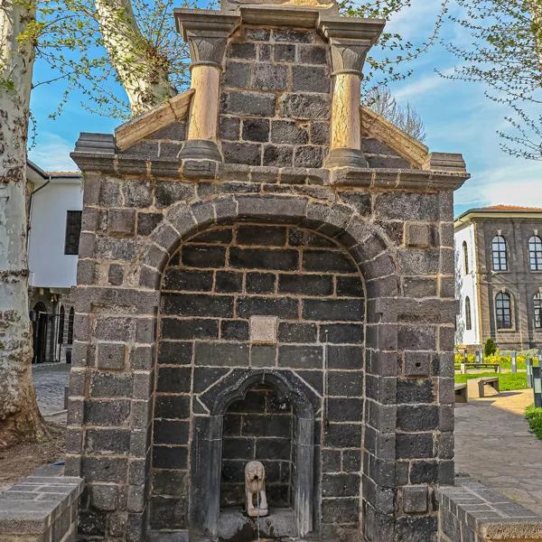 Aslanlı Fountain