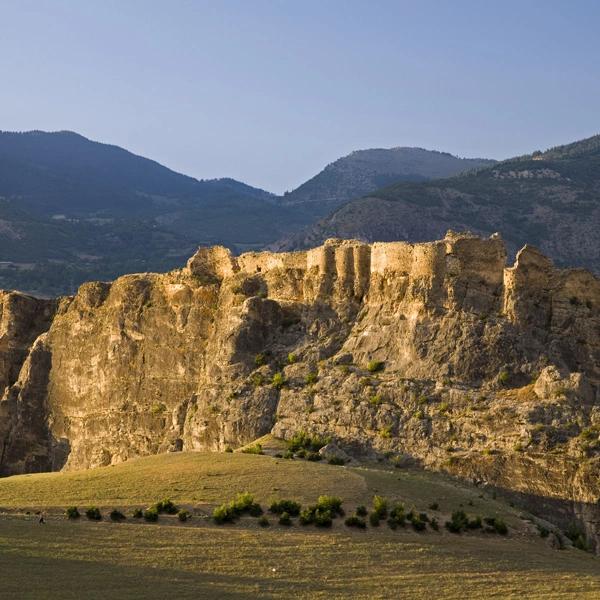 Gevhernik Castle