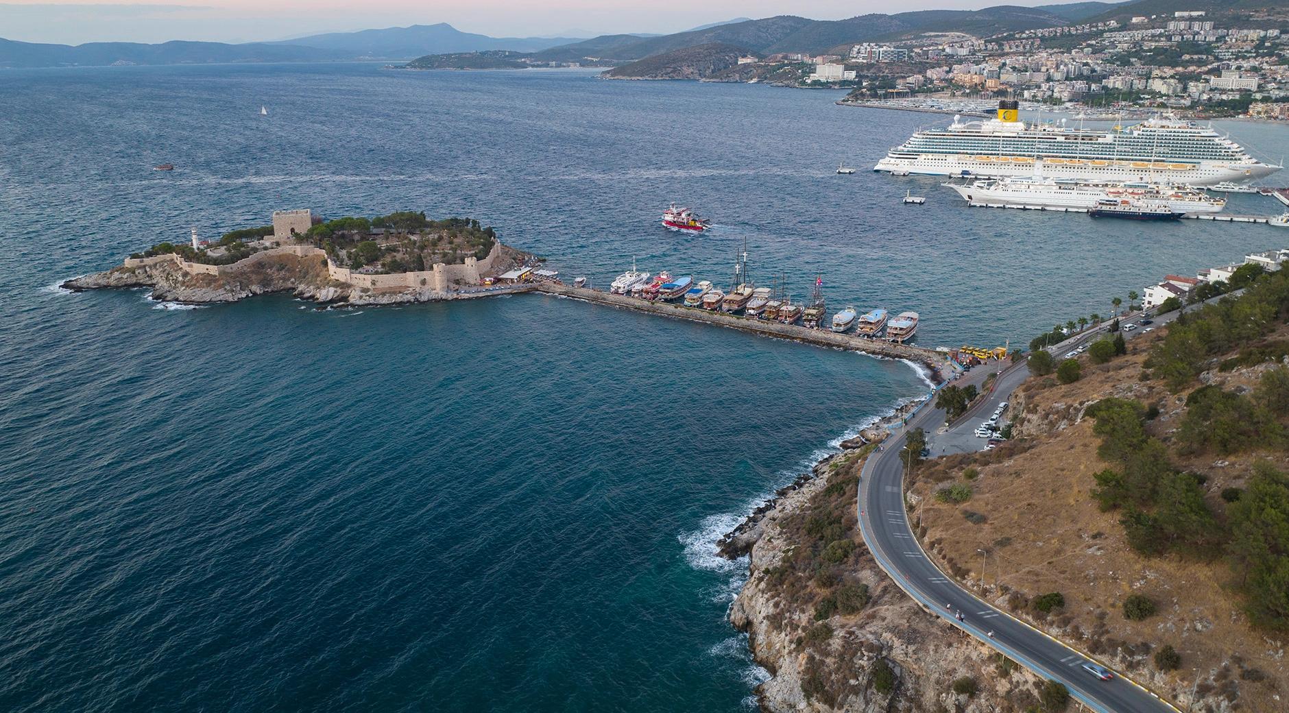 Güvercinada Beach's image