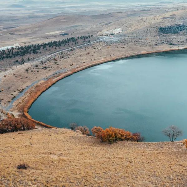 Narlı Lake