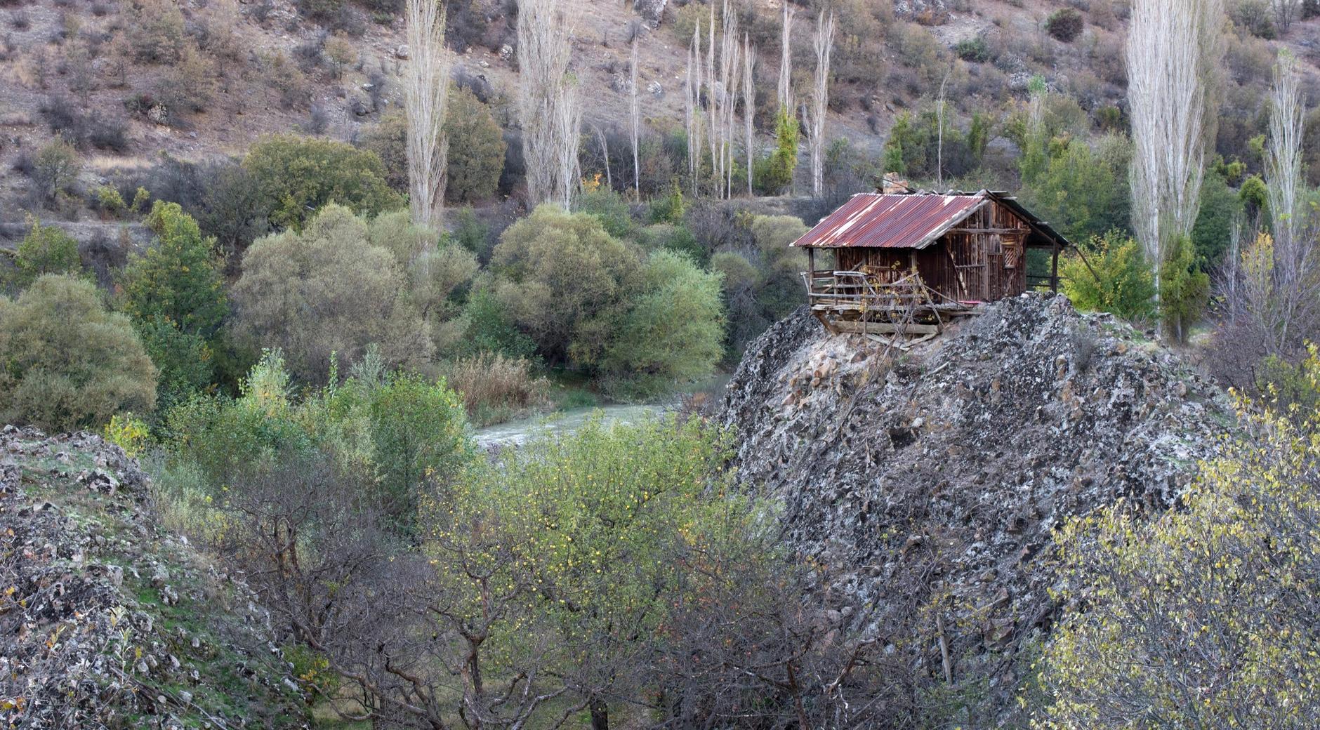 Seben Rock Houses's image