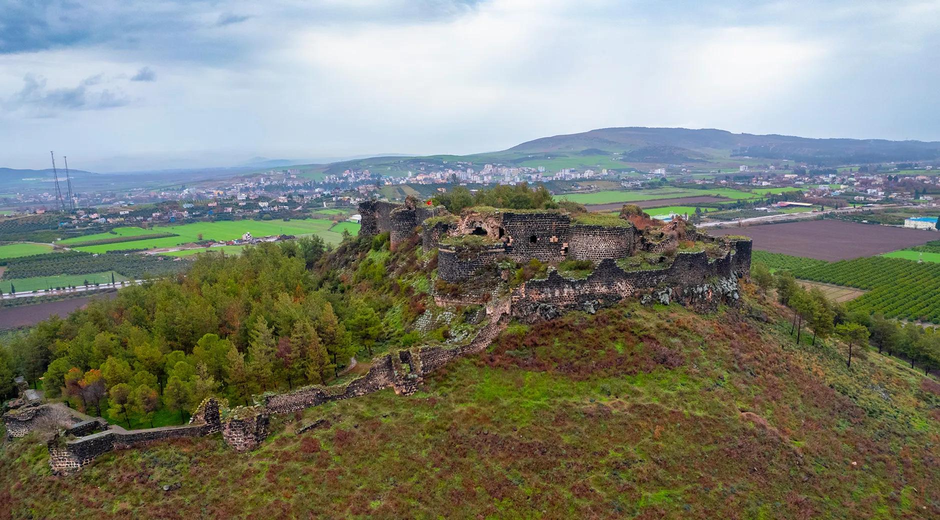 Toprakkale Castle's image