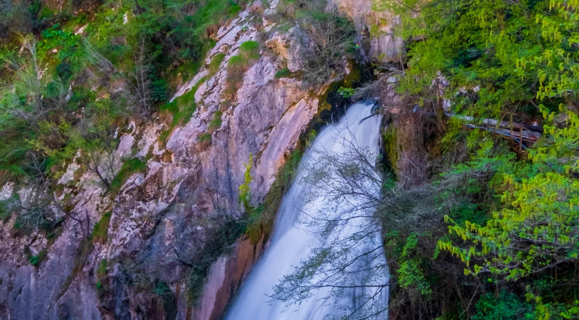 Ulukaya Waterfall's image