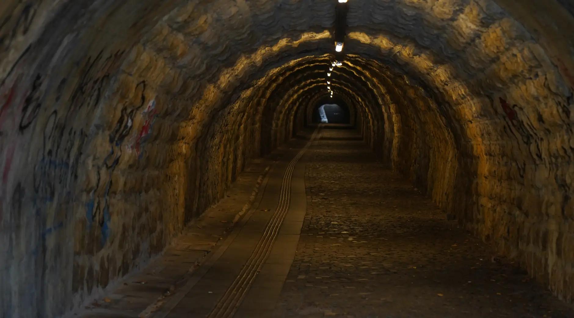 Varagel Tunnel's image